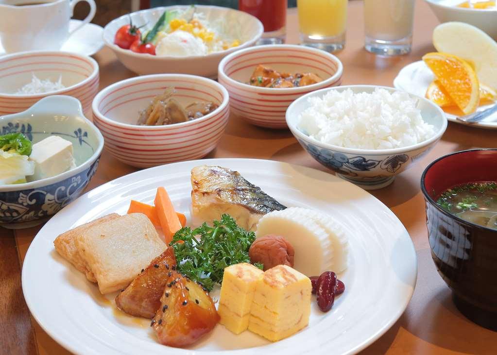 佐世保华盛顿酒店 餐厅 照片
